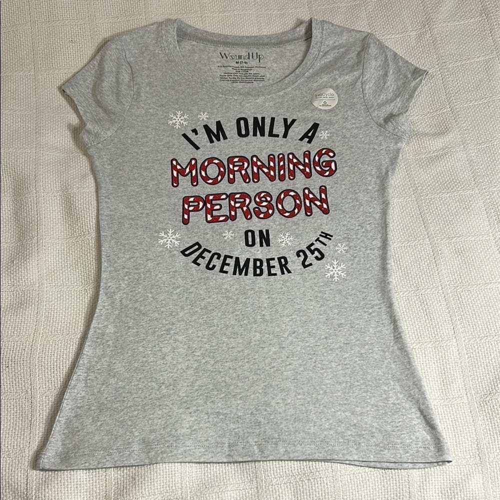 Wound Up Gray Short Sleeve Tee with Red and Black Print